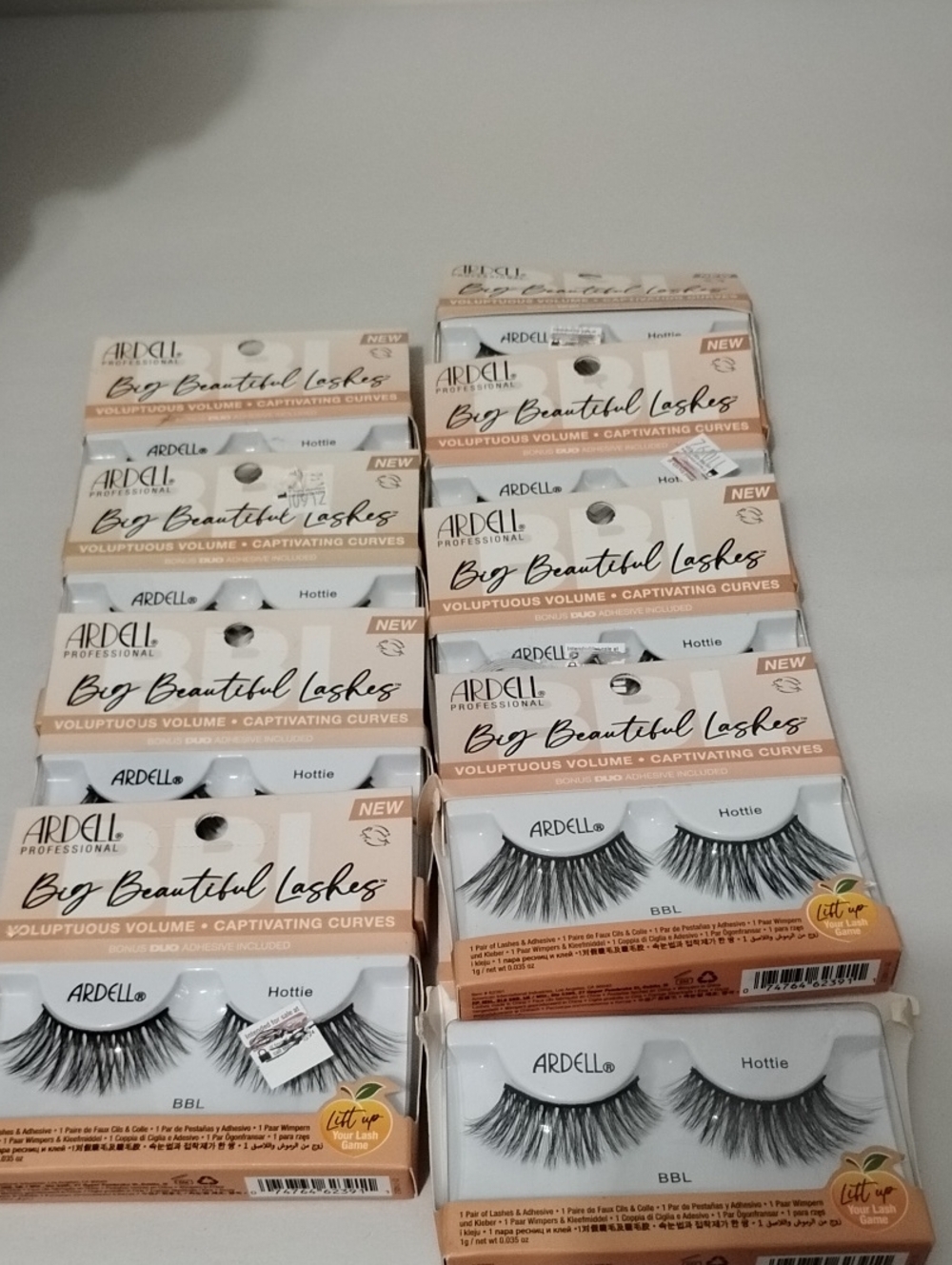 Ardell Big Beautiful Lashes Hottie - Black